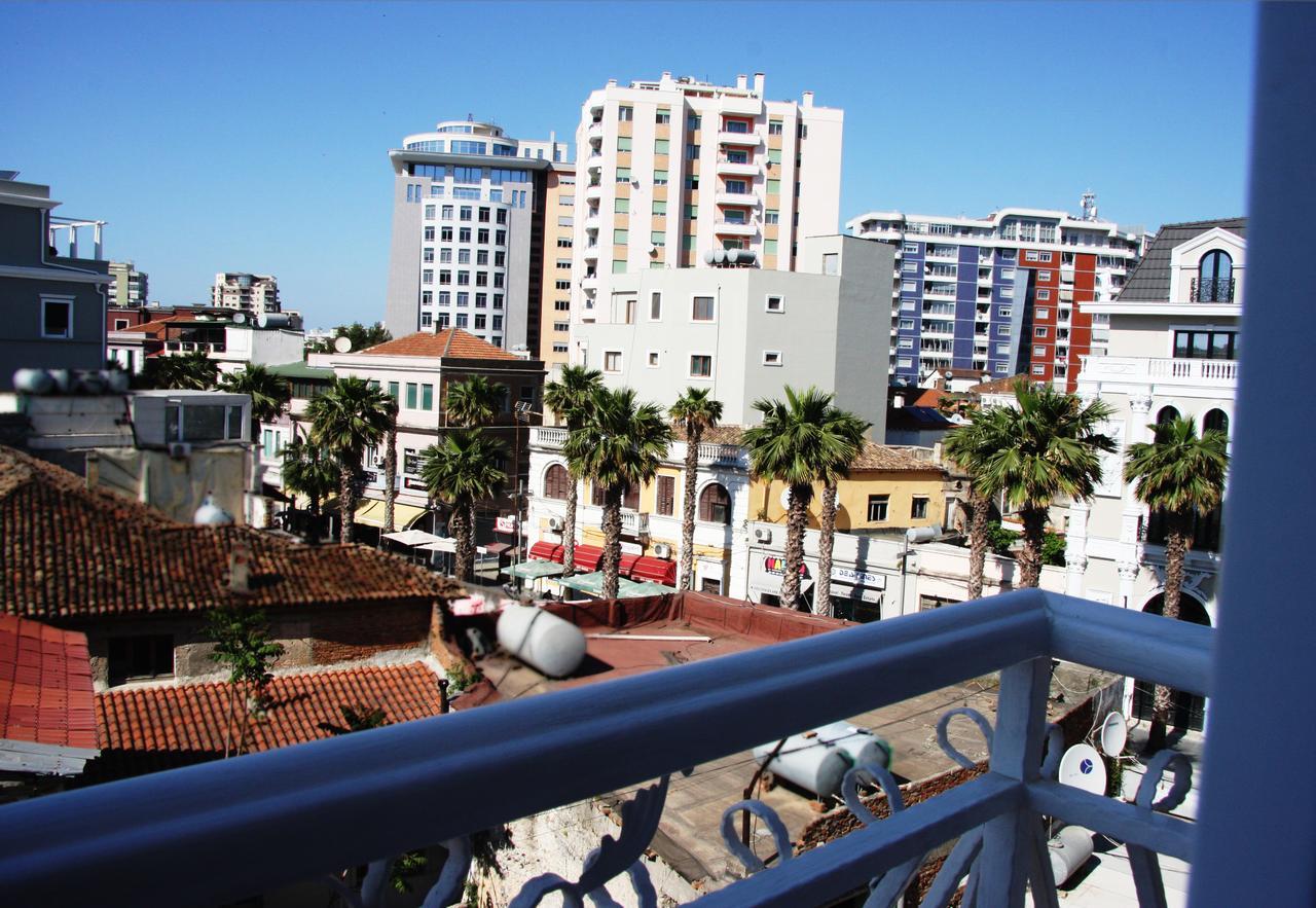 Hotel Brais Durres Exterior photo